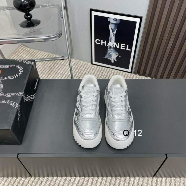 Picture of Versace Shoes _SKUVersacesz38-45J111120435